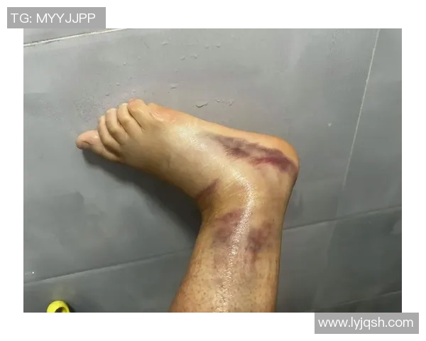 崴过脚的足球明星如何克服伤痛重返赛场的励志故事