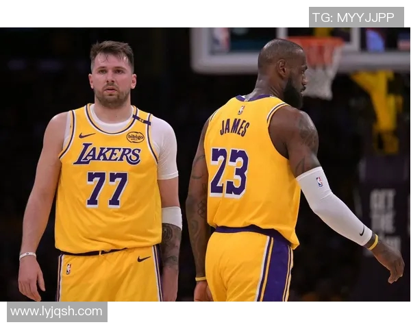 湖人对阵火箭的精彩对决分析及最终输赢预测